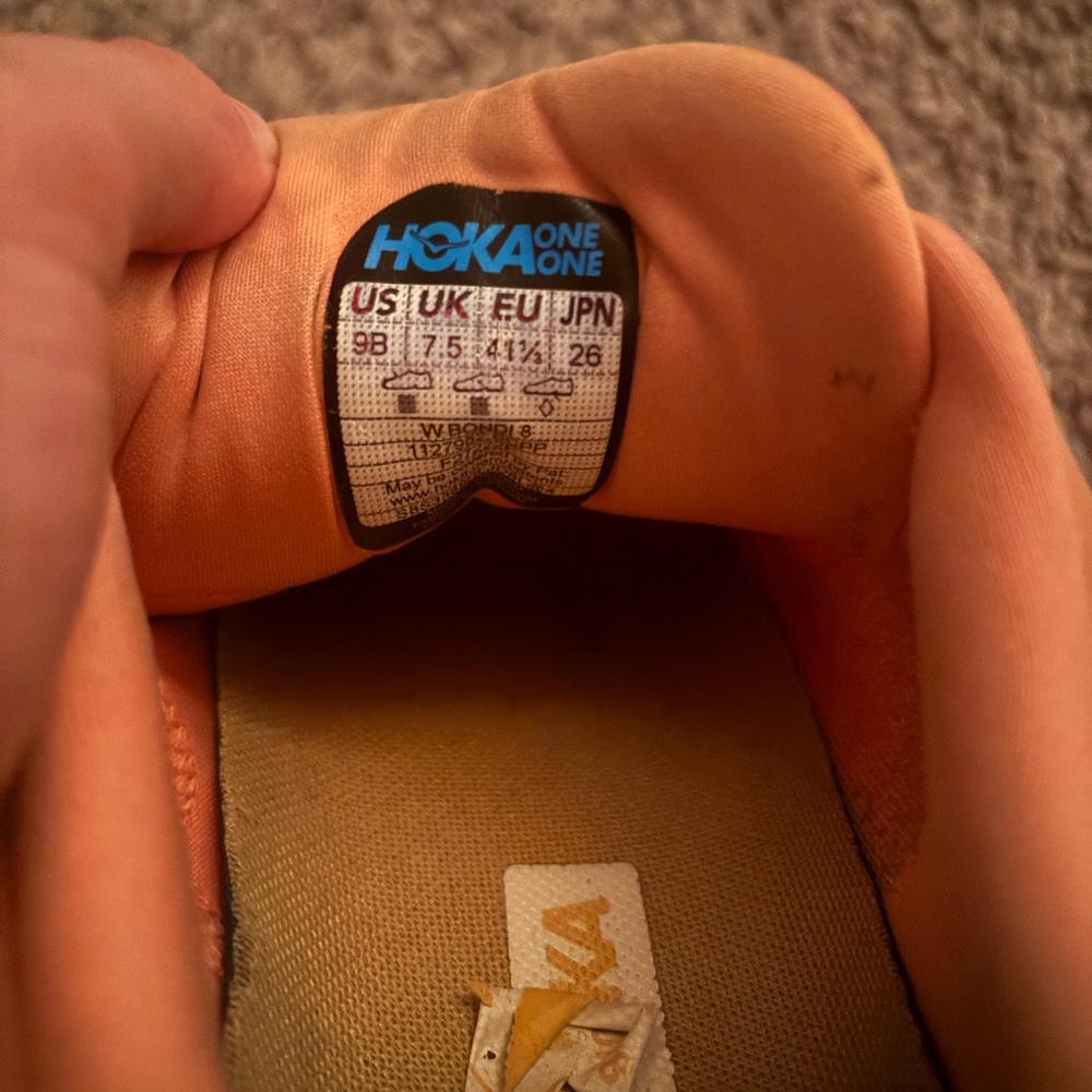 Hoka Bondi Women's Peach and Lemon Athletic Shoes - Picture 5 of 10